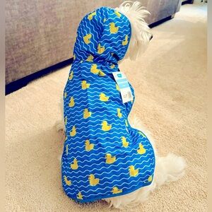 NWT. Frisco Rubber Ducky. Medium. Raincoat.